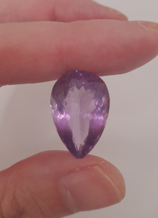 Amethyst facet pear 17.35ct