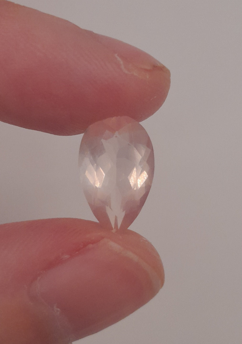 Rose quartz pear 3.75ct