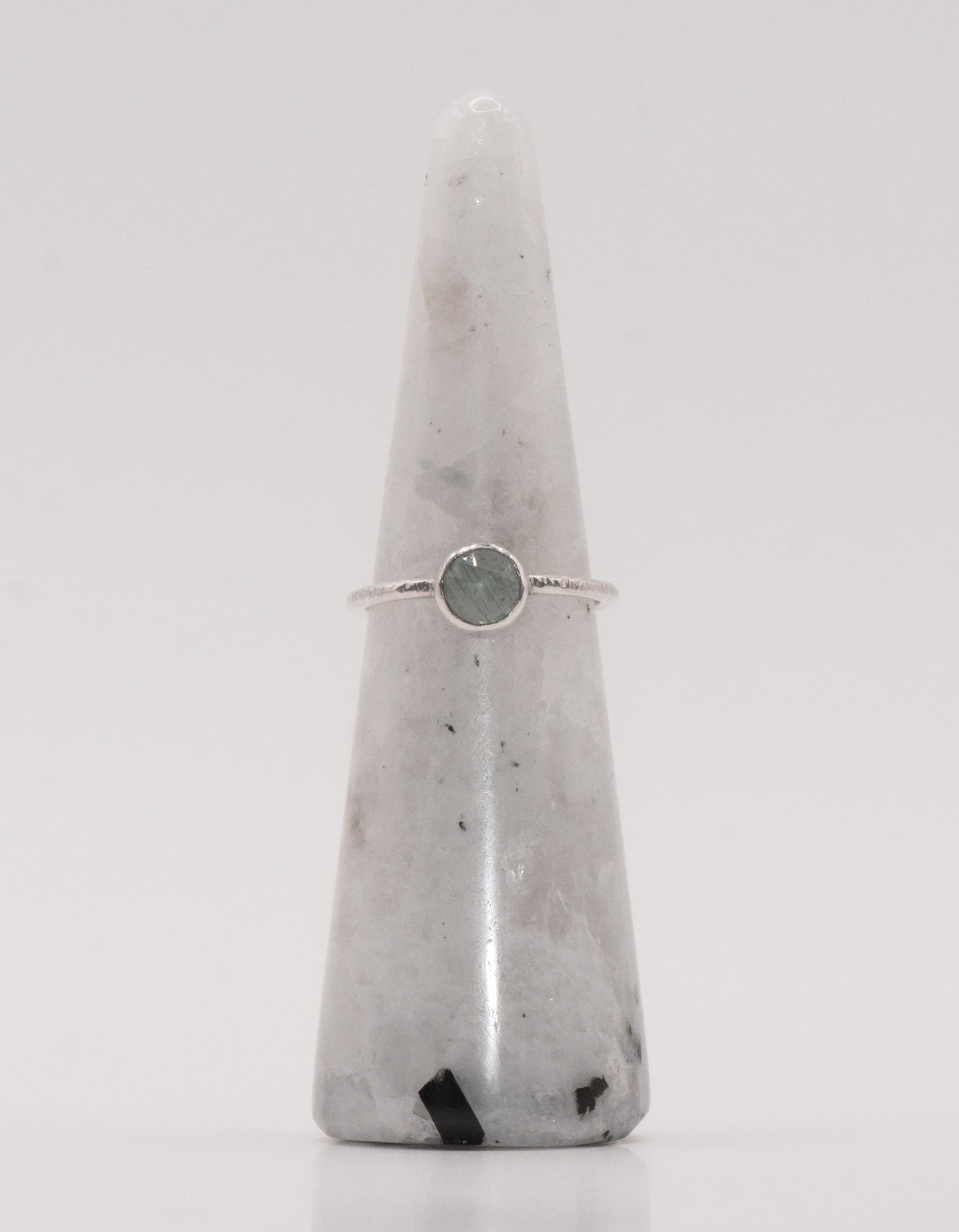 Kyanite princess ring