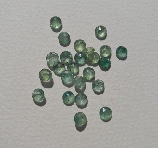 Emerald green kyanite rosecut cabochon 6mm round