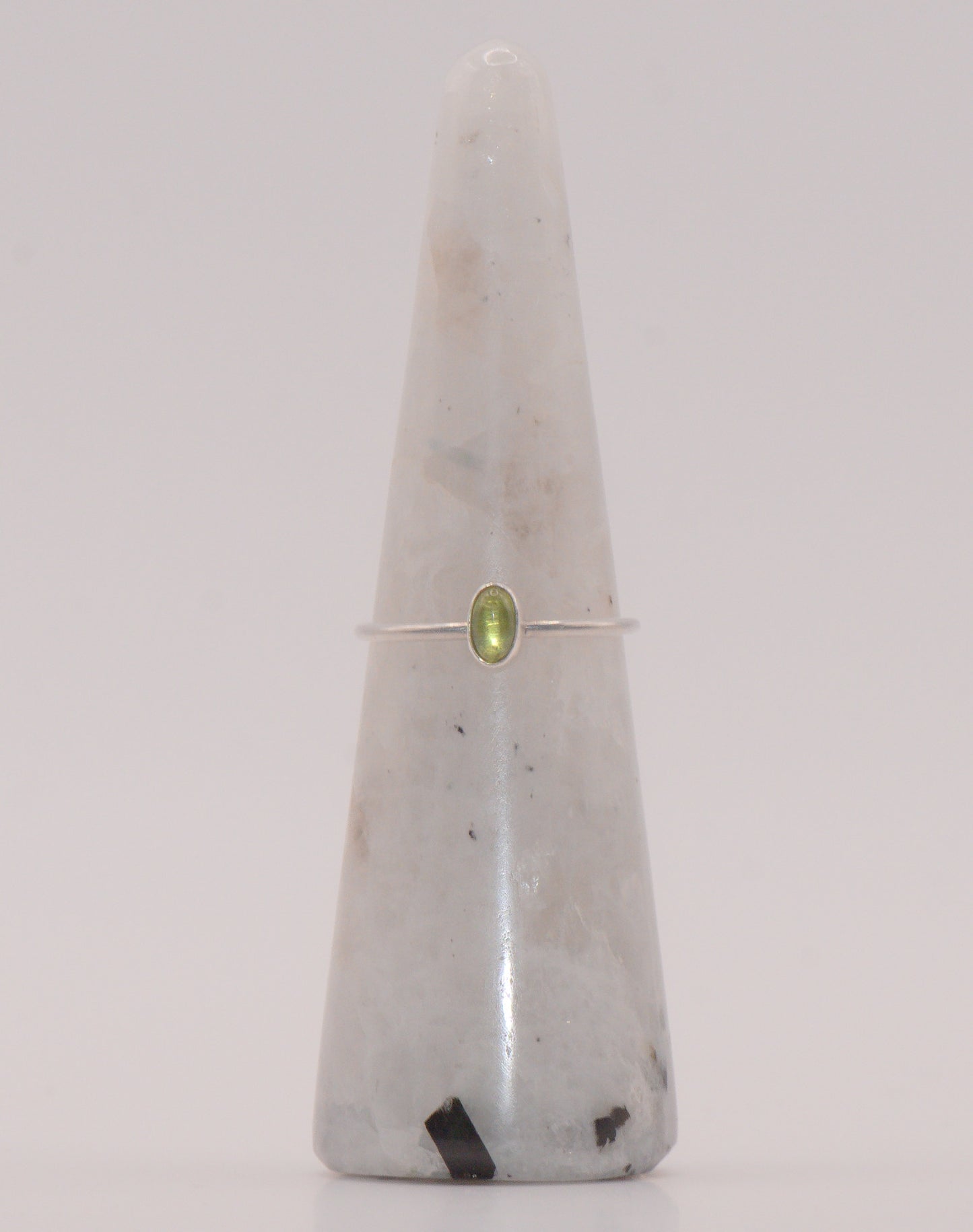 Vesuvianite oval ring